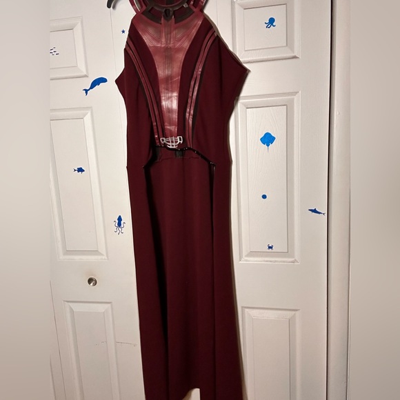 Scarlet Witch costume - Picture 3 of 7